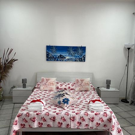 Guest House “Nonna Rossa” Naples Exterior photo